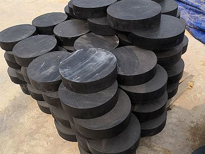 衡阳县板式橡胶支座由若干层橡胶片与薄钢板经加压硫化